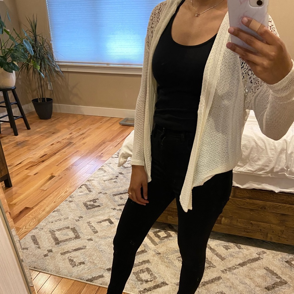 NWT Hollister Sweater
